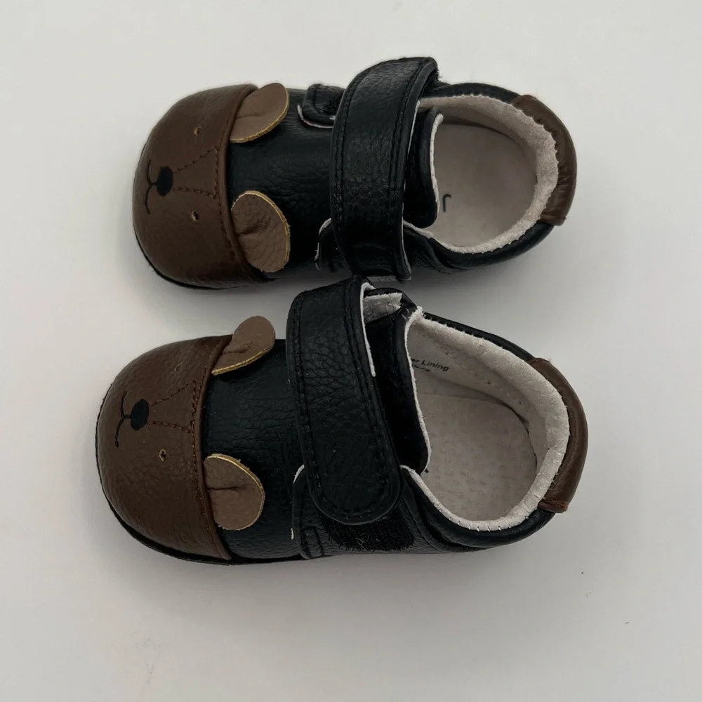 Jack & Lily “My Mocs” Leather Bear Shoes – Size 12–18 Months – With Box
